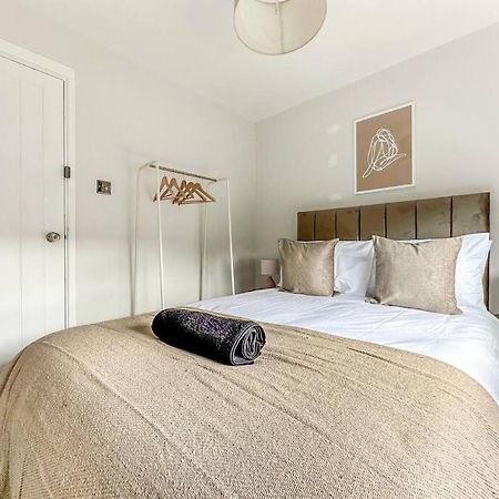 New Cosy Luxury 3 Bedroom House In Battersea Londra Dış mekan fotoğraf