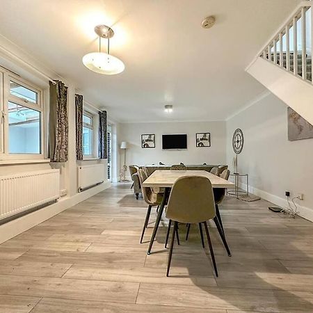 New Cosy Luxury 3 Bedroom House In Battersea Londra Dış mekan fotoğraf